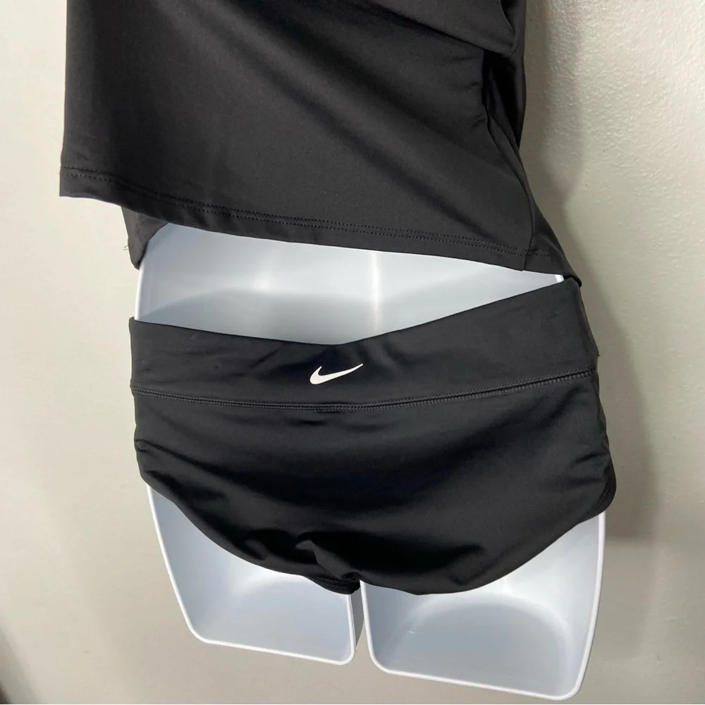 Nike Tankini Swimsuit 2-Piece Set NWT